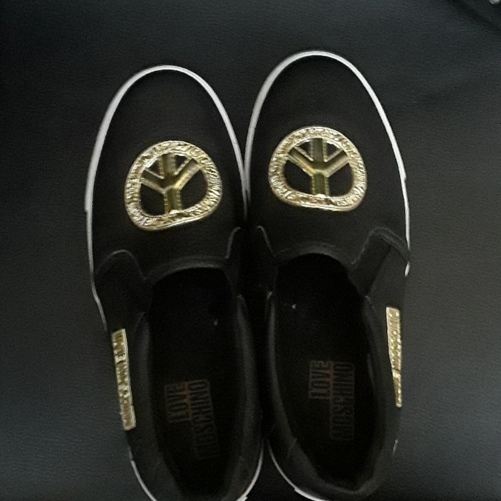 Moschino slip on shoes